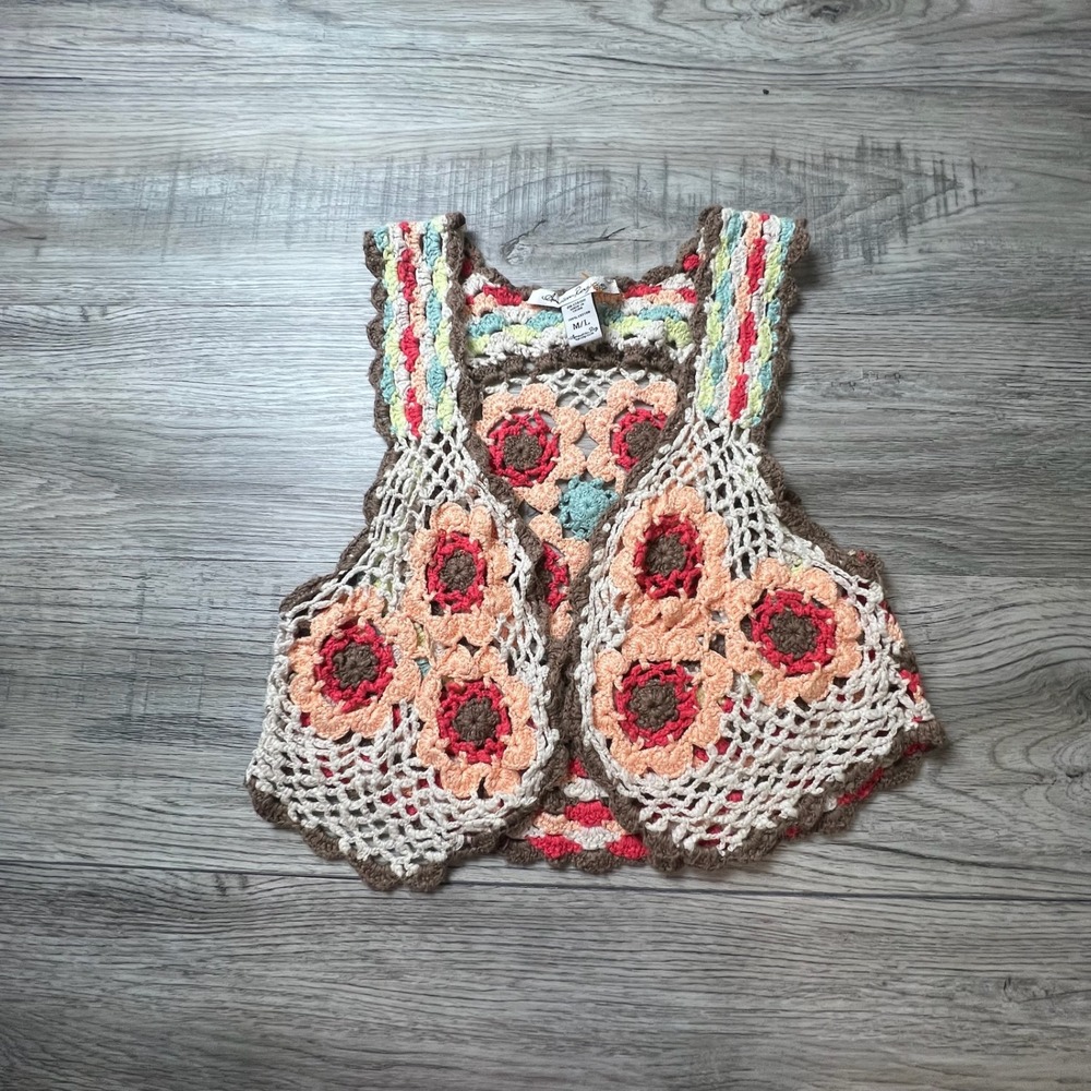 American Rag Crochet Vest Womens M/L Multicolor Floral Granny‎ Square Boho AH2